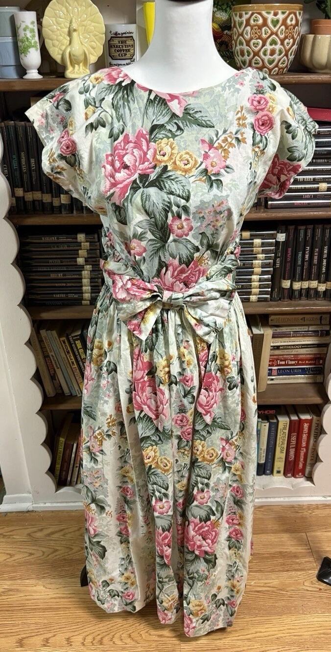 Vintage 80s Patty O’Neil Floral Cotton Dress Size 10 Open Back Bow Cottagecore